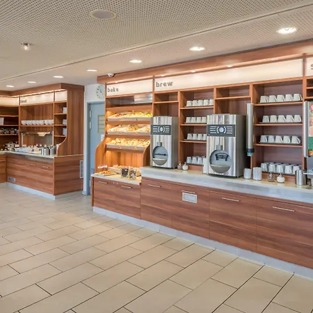 Express Munich Airport 3*