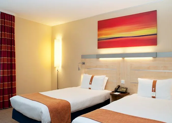 Hotel Express Munich Airport 3*